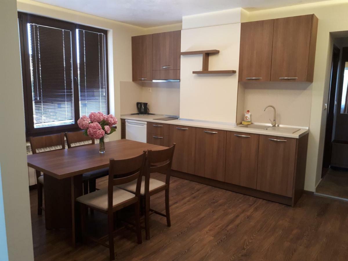 Gradina Hotel Черноморец Екстериор снимка