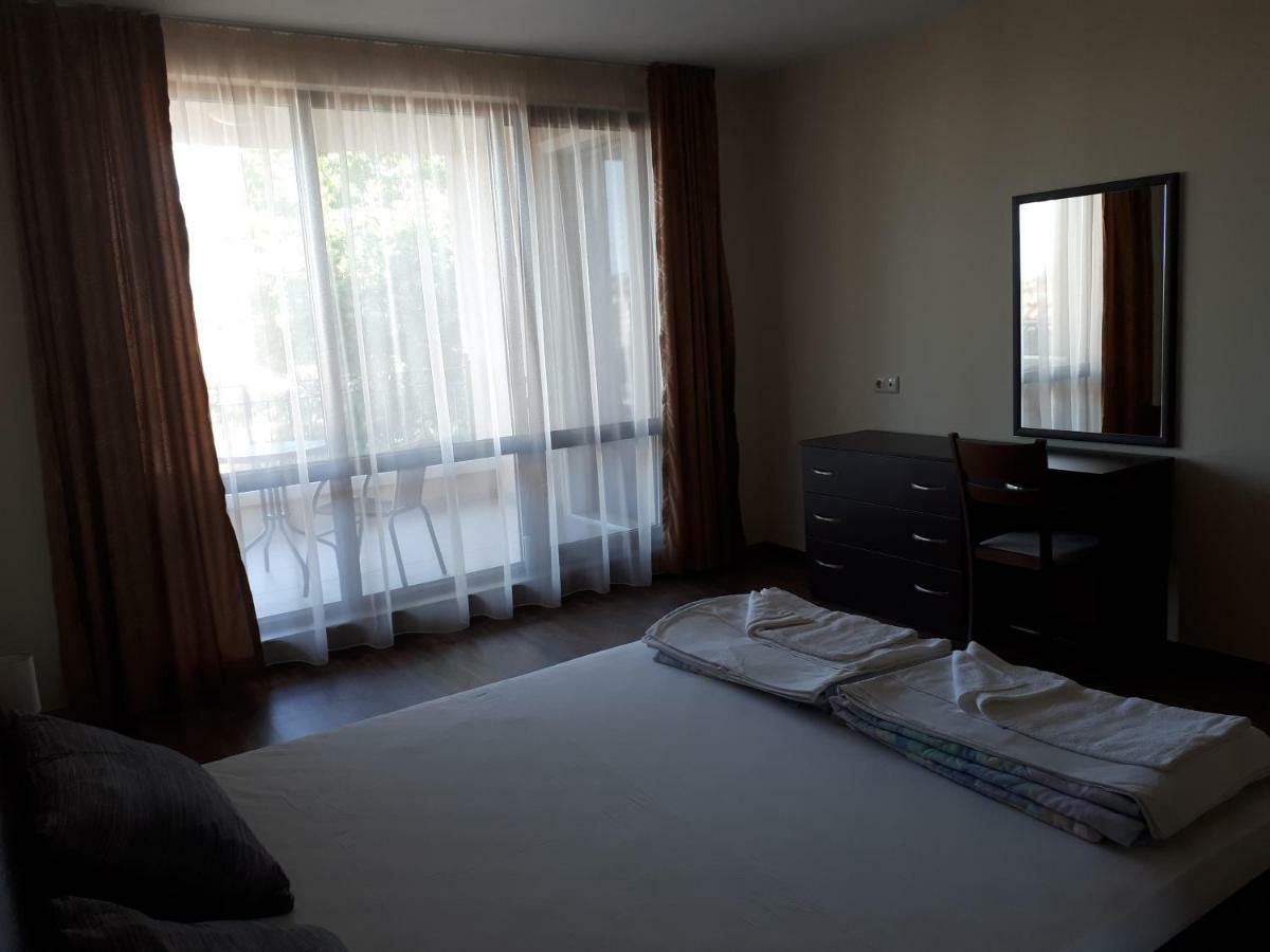 Gradina Hotel Черноморец Екстериор снимка
