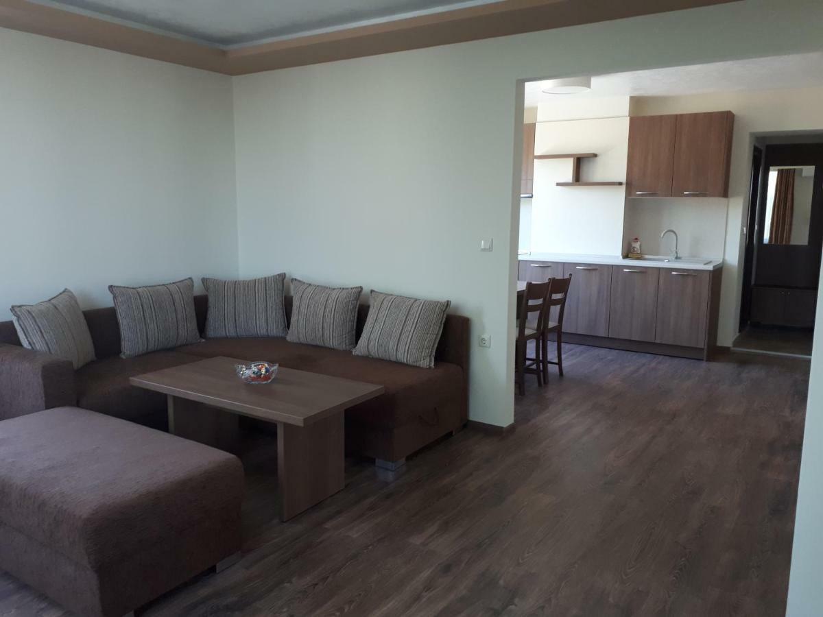 Gradina Hotel Черноморец Екстериор снимка