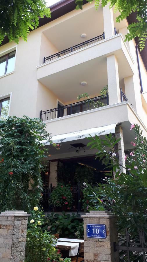 Gradina Hotel Черноморец Екстериор снимка