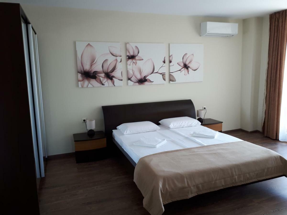Gradina Hotel Черноморец Екстериор снимка